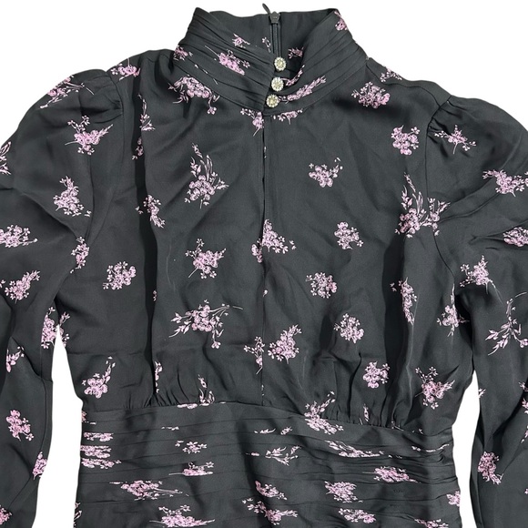 NWOT Me+Em Pleated Floral-Print Silk Top - Picture 3 of 7